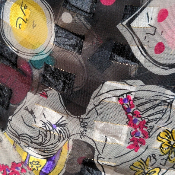 Funky Pattern See-Through Blouse - Picture 12 of 12